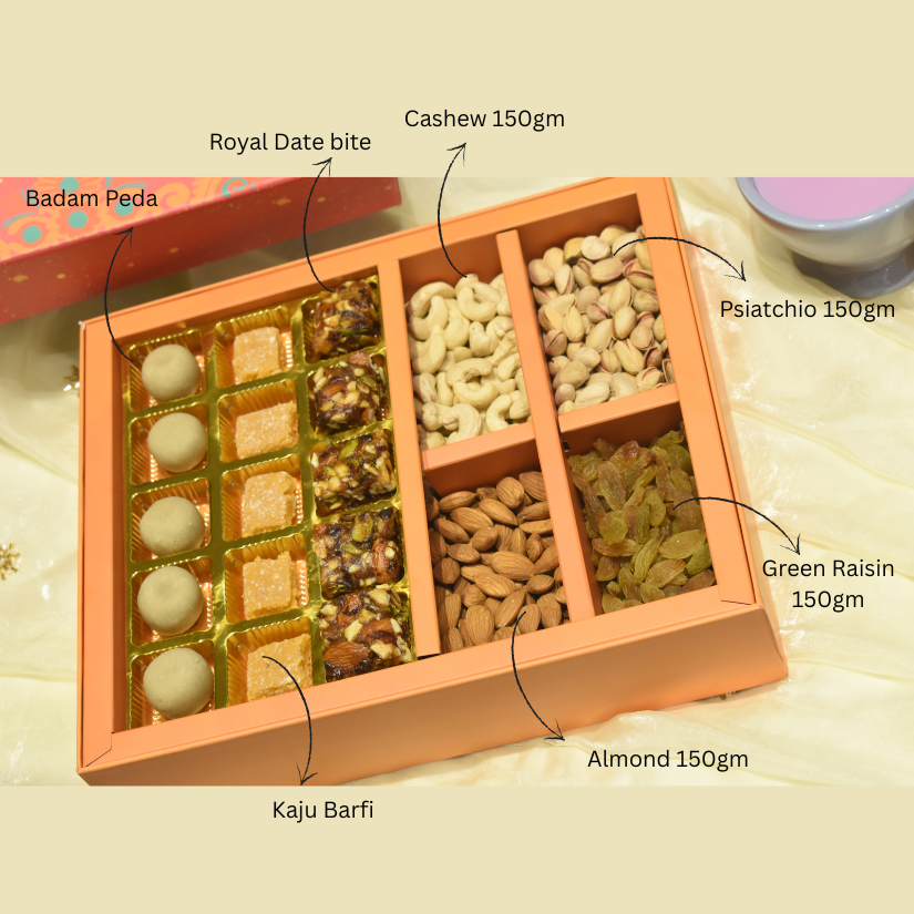 Nickmics Regal Treat Gift Box